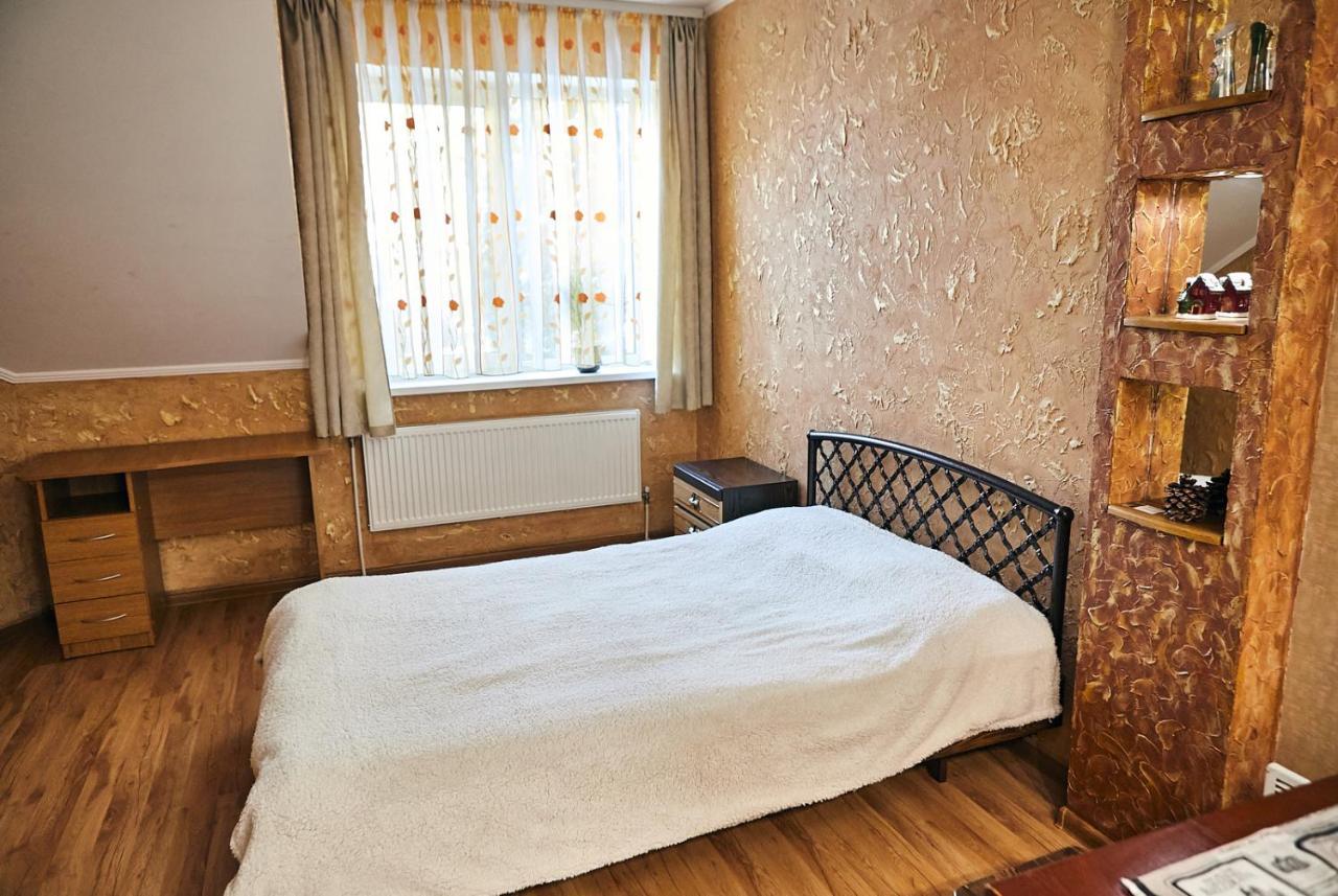 Center Сozy Apartment Vinnytsia Exterior photo